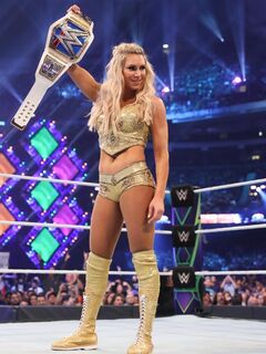Charlotte Flair